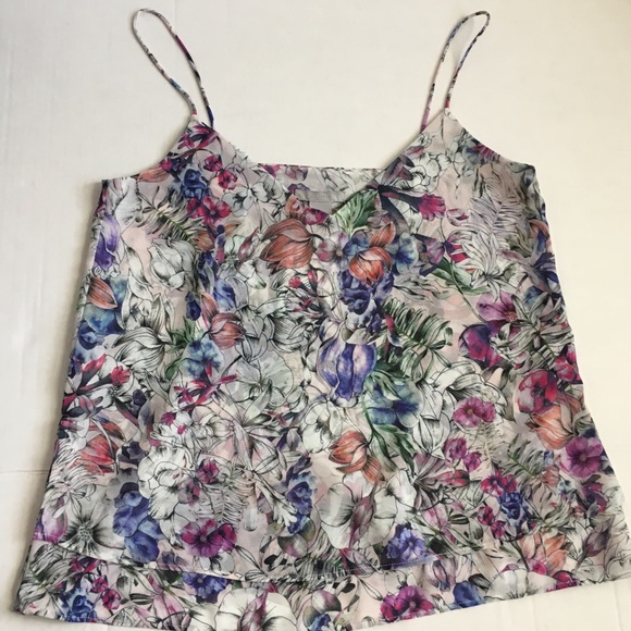 H&M Tops - H&M Floral Tank